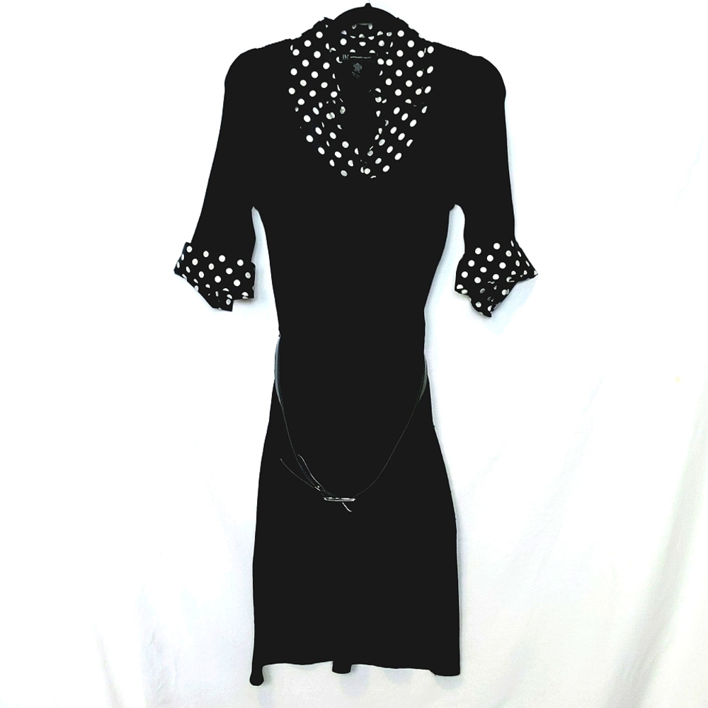 Fun, figure-flattering, silk blend dress.